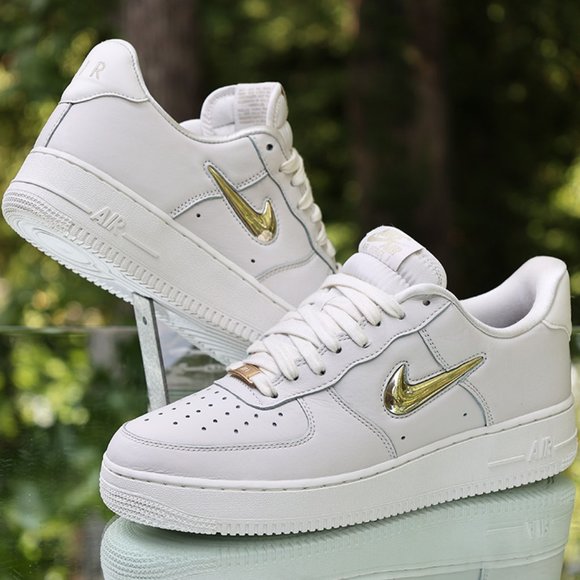 Nike Air Force 1 Premium LX Jewel Phantom - Picture 2 of 15